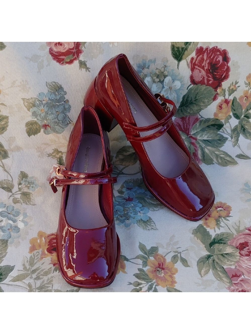 Women's Patent Burgundy Mary Jane Shoes with Block Heels size US 10 Euro 41 - Picture 4 of 17